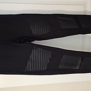 Alo Moto Leggings